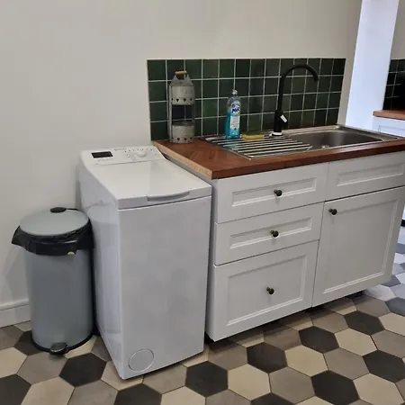 Angelina Lägenhet Bastia (Corsica)